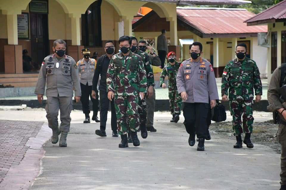 Evaluasi Operasi Madago Raya, Panglima TNI dan Kapolri Rapat Tertutup