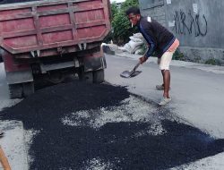 Kendaraan Overload Penyebab Kerusakan Jalan