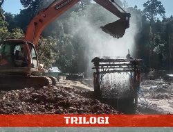 Waswas Tambang Emas Sungai Tabong