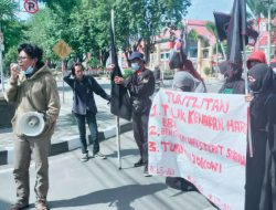 Tolak Kenaikan BBM Bersubsidi