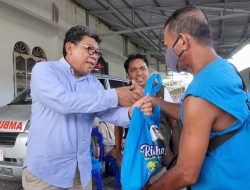 Ridha Saleh Peduli Bagikan Paket Sembako