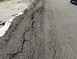 Anggaran Hilang Rusak Jalan Terbilang