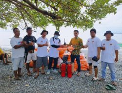 Pemdes Uso Serahkan Bantuan