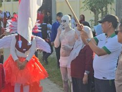 Jalan Santai Merdeka Pasangan BERANI di Duyu