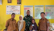 Penyaluran bantuan beras
