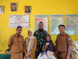 Penyaluran bantuan beras